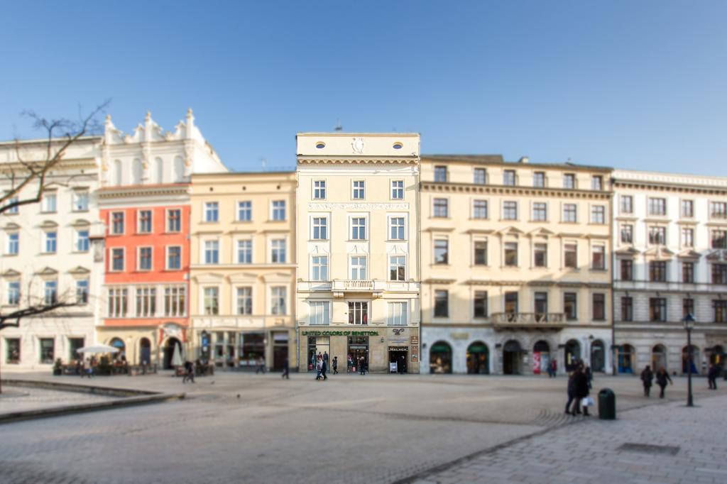 Venetian House Market Square Aparthotel